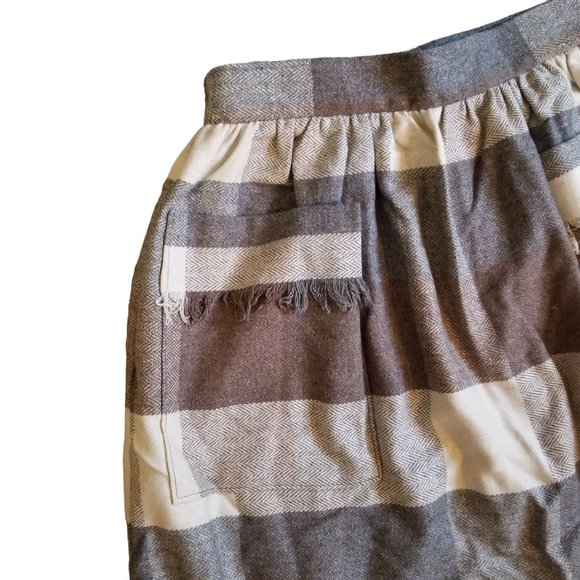 Vintage S Gray Plaid Modest‎ Skirt Pockets Rustic Primitive Homesteading - Picture 3 of 3
